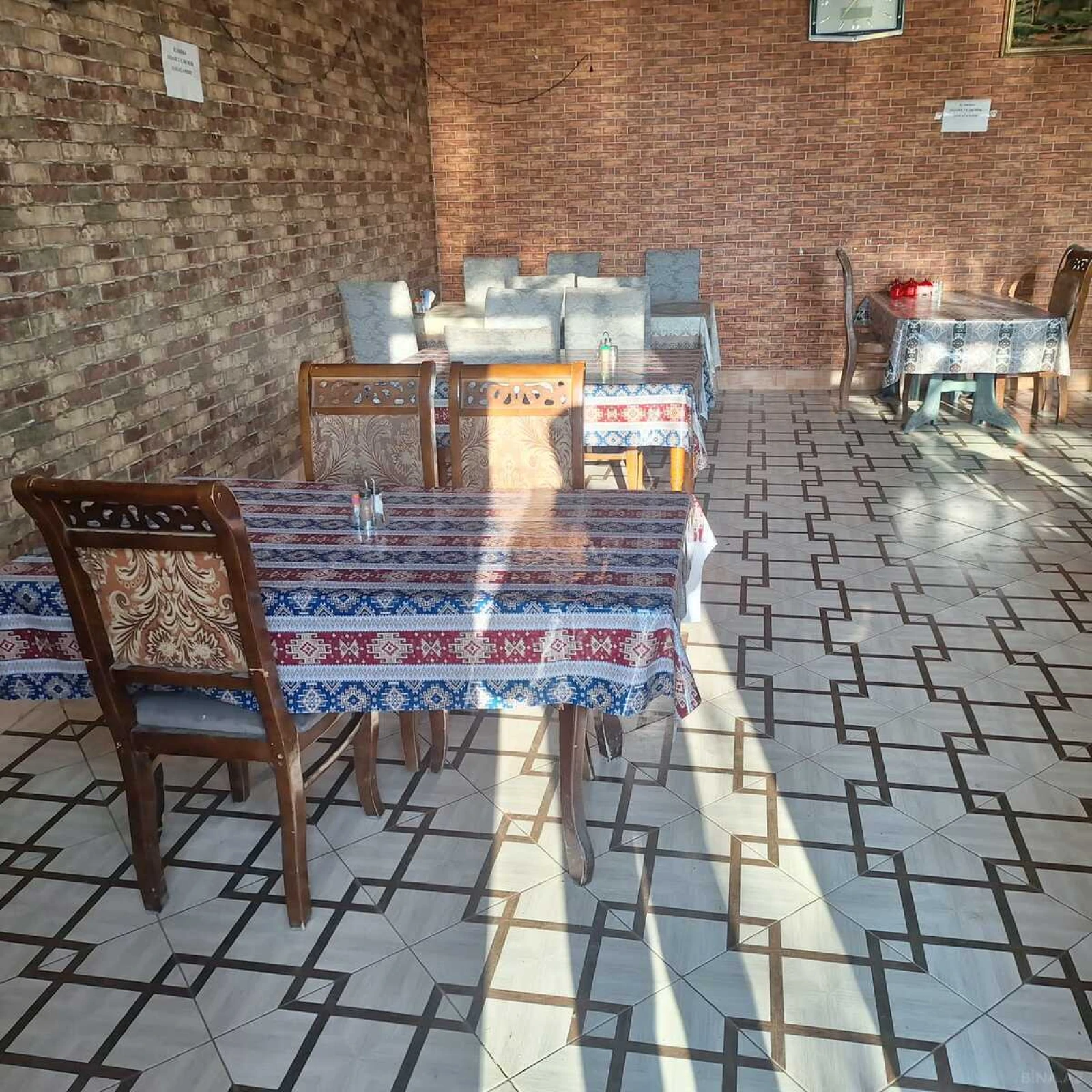 Satılır obyekt 500 m²