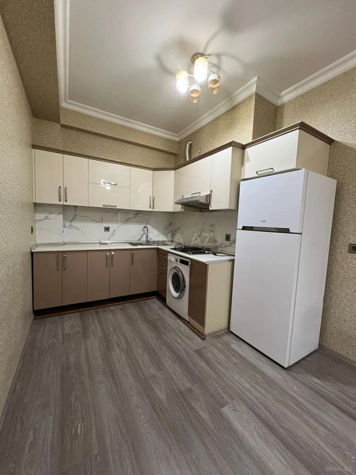 Kirayə verilir 3 otaqlı mənzil 90 m²