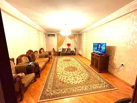 Satılır 3 otaqlı mənzil 116 m²
