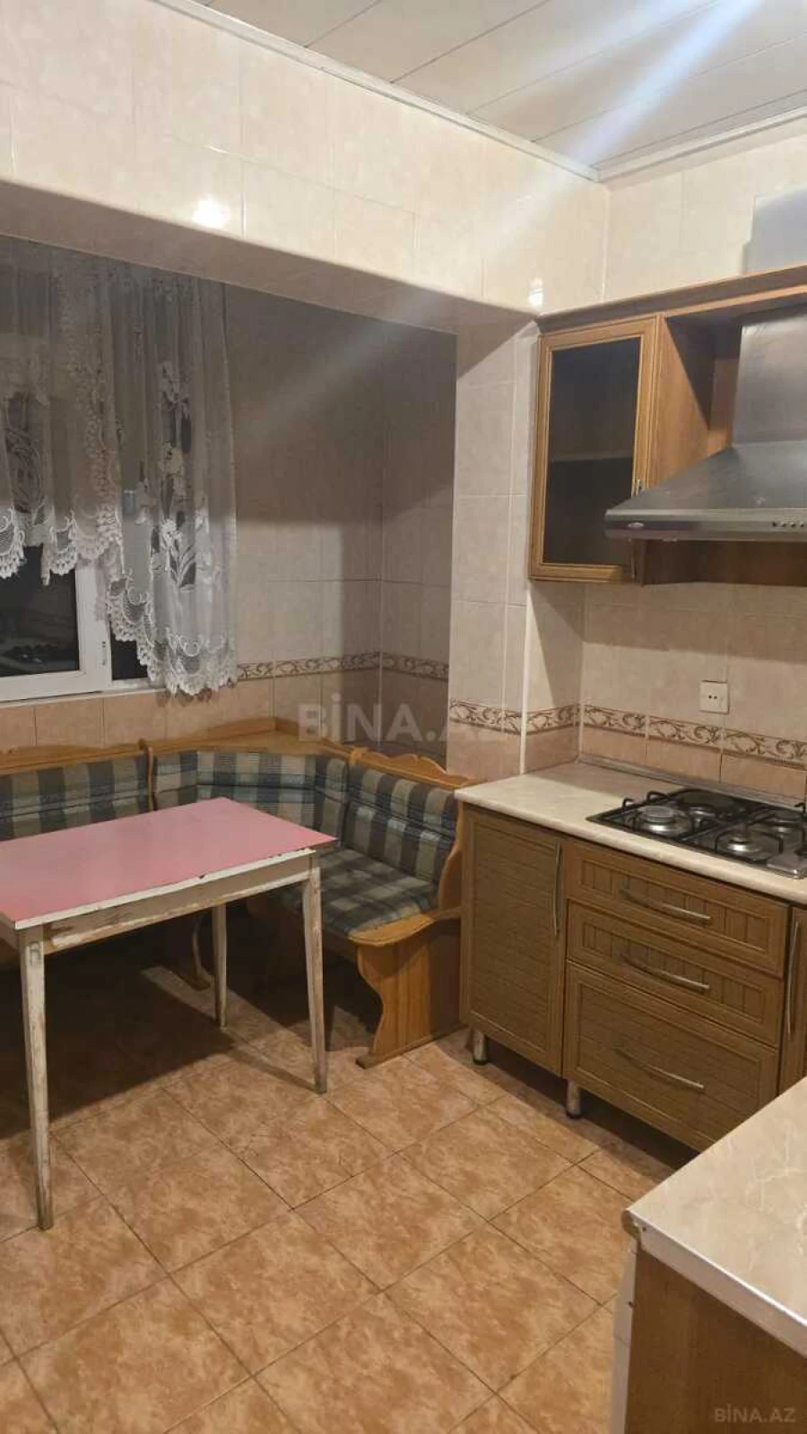 Kirayə verilir 2 otaqlı mənzil 52 m²