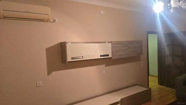 Kirayə verilir 2 otaqlı mənzil 52 m²