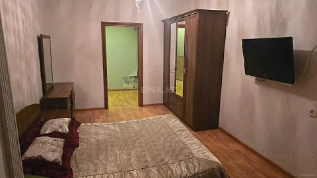 Kirayə verilir 2 otaqlı mənzil 52 m²