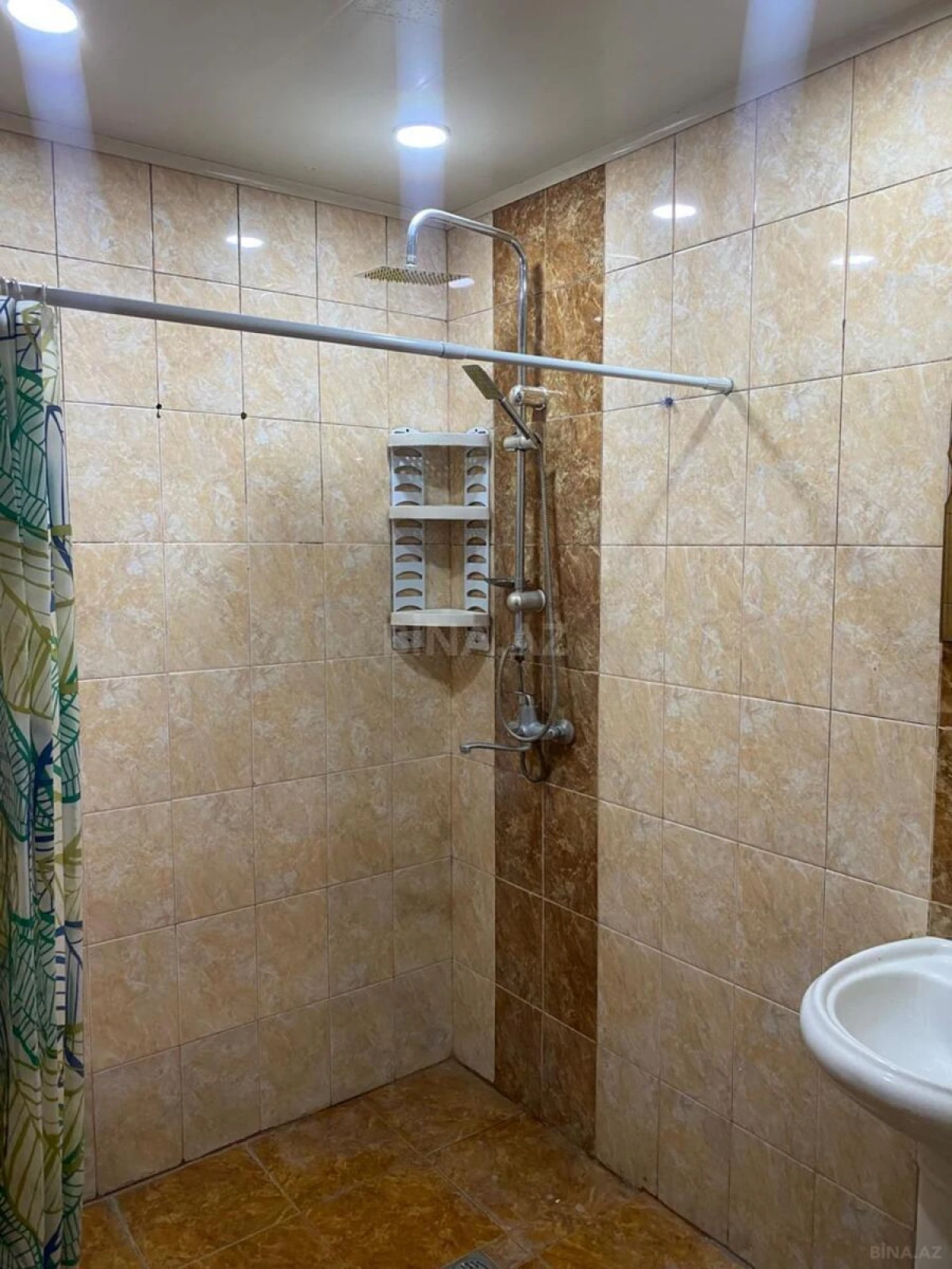 Satılır 2 otaqlı mənzil 88 m²