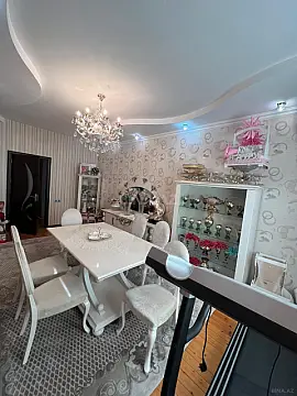 Satılır 3 otaqlı mənzil 105 m²