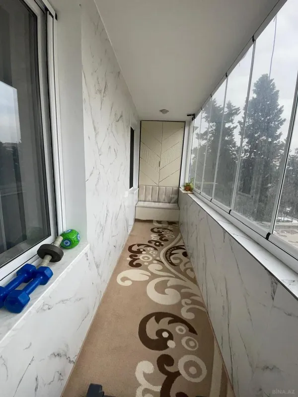 Satılır 5 otaqlı mənzil 120 m²