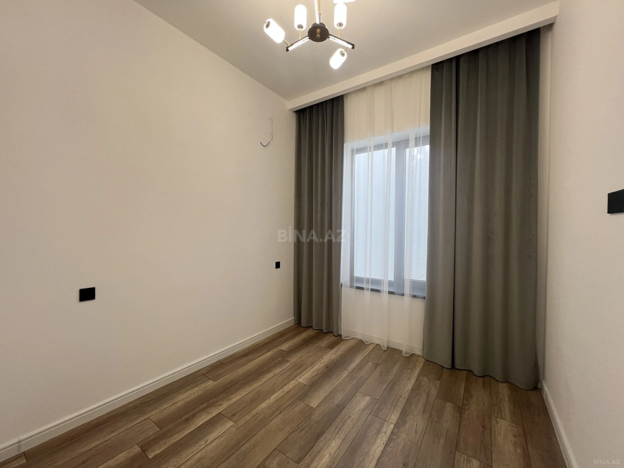 Satılır 5 otaqlı həyət evi 120 m²