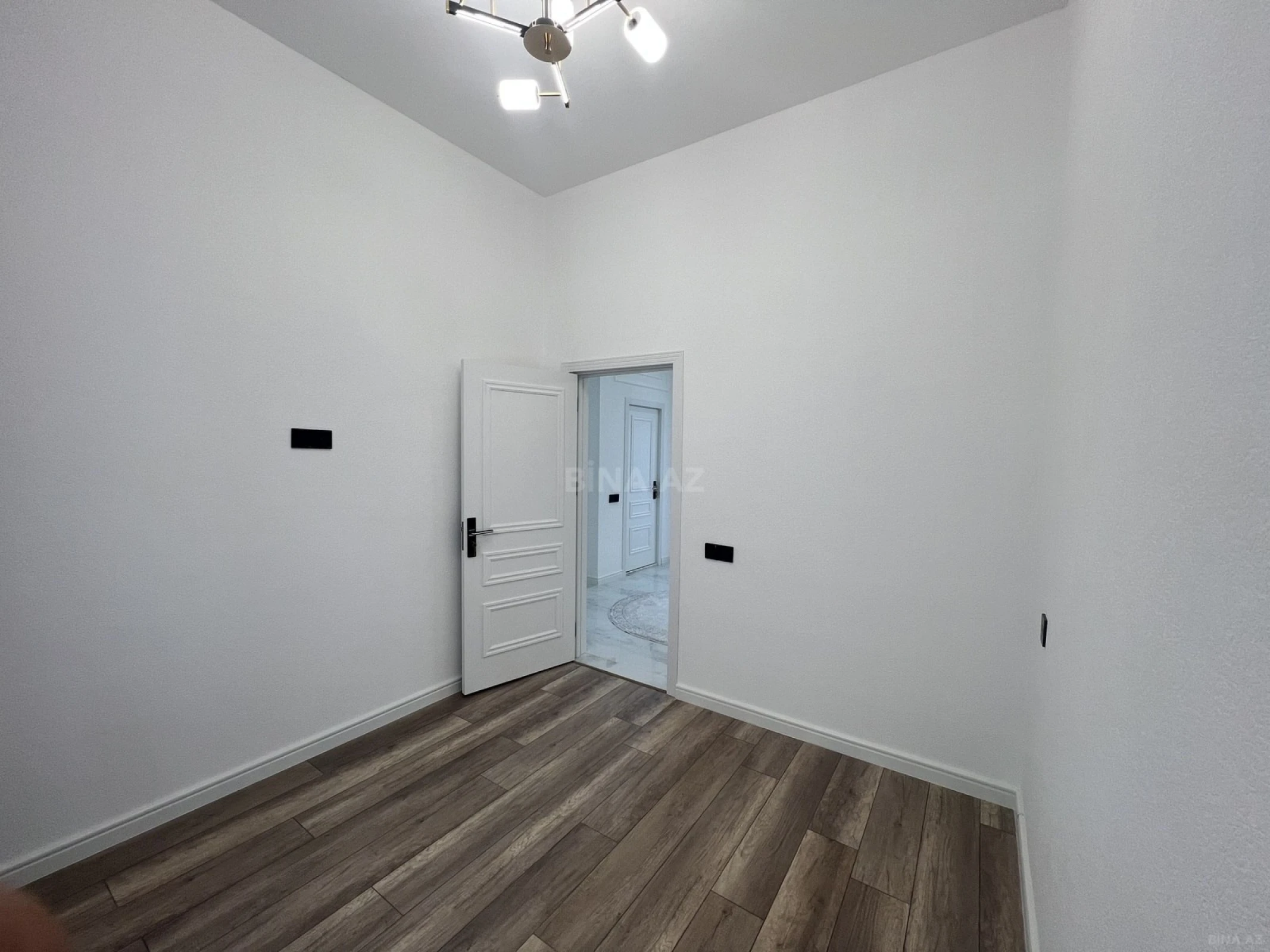 Satılır 5 otaqlı həyət evi 120 m²