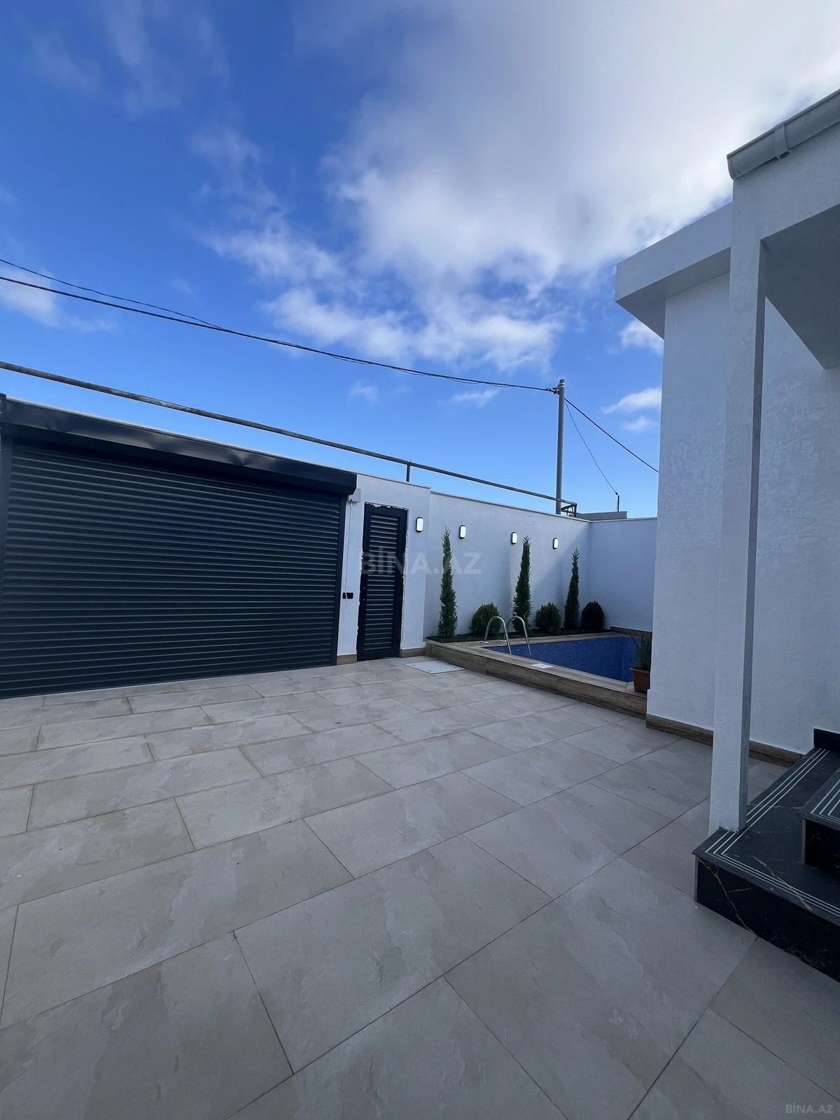 Satılır 5 otaqlı həyət evi 120 m²