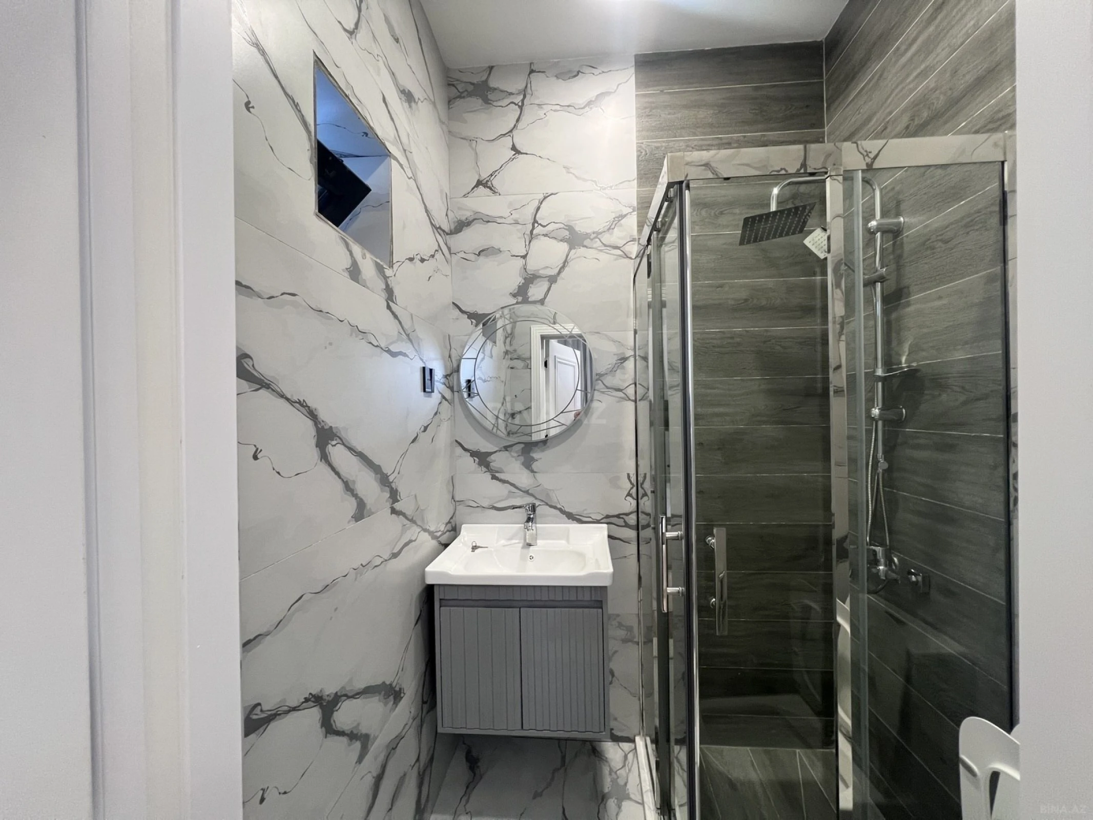 Satılır 5 otaqlı həyət evi 120 m²