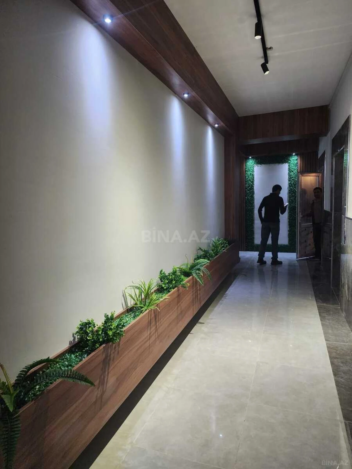 Kirayə verilir 2 otaqlı mənzil 85 m²