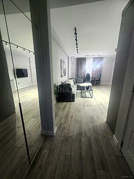 Kirayə verilir 2 otaqlı mənzil 85 m²