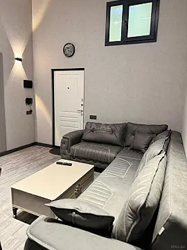 Satılır 1 otaqlı mənzil 55 m²
