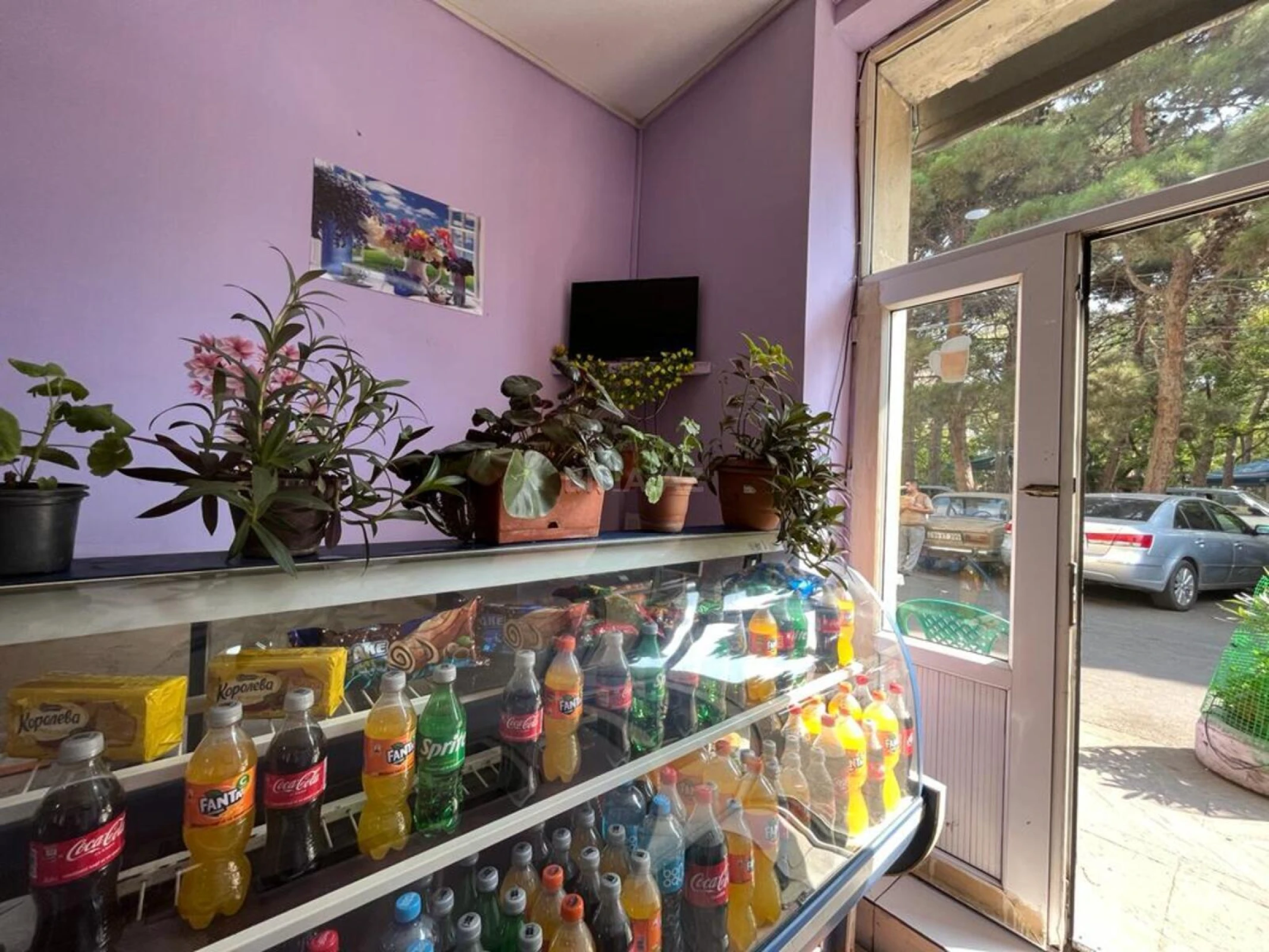 Satılır obyekt 68 m²