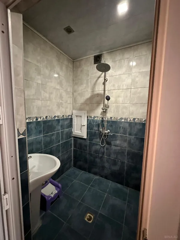 Satılır 2 otaqlı mənzil 70 m²