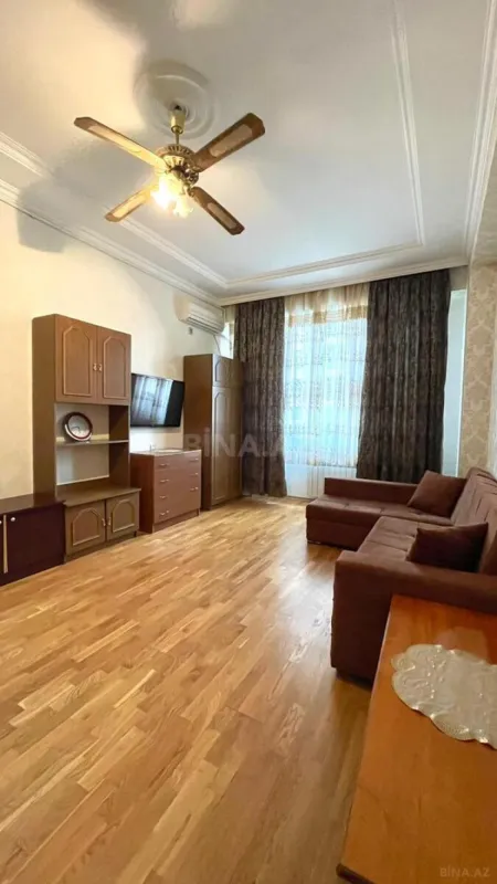 Satılır 2 otaqlı mənzil 45 m²
