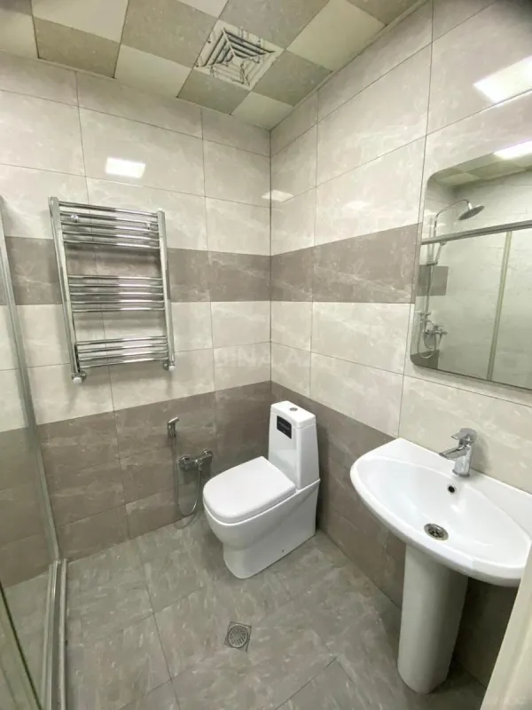 Satılır 2 otaqlı mənzil 45 m²