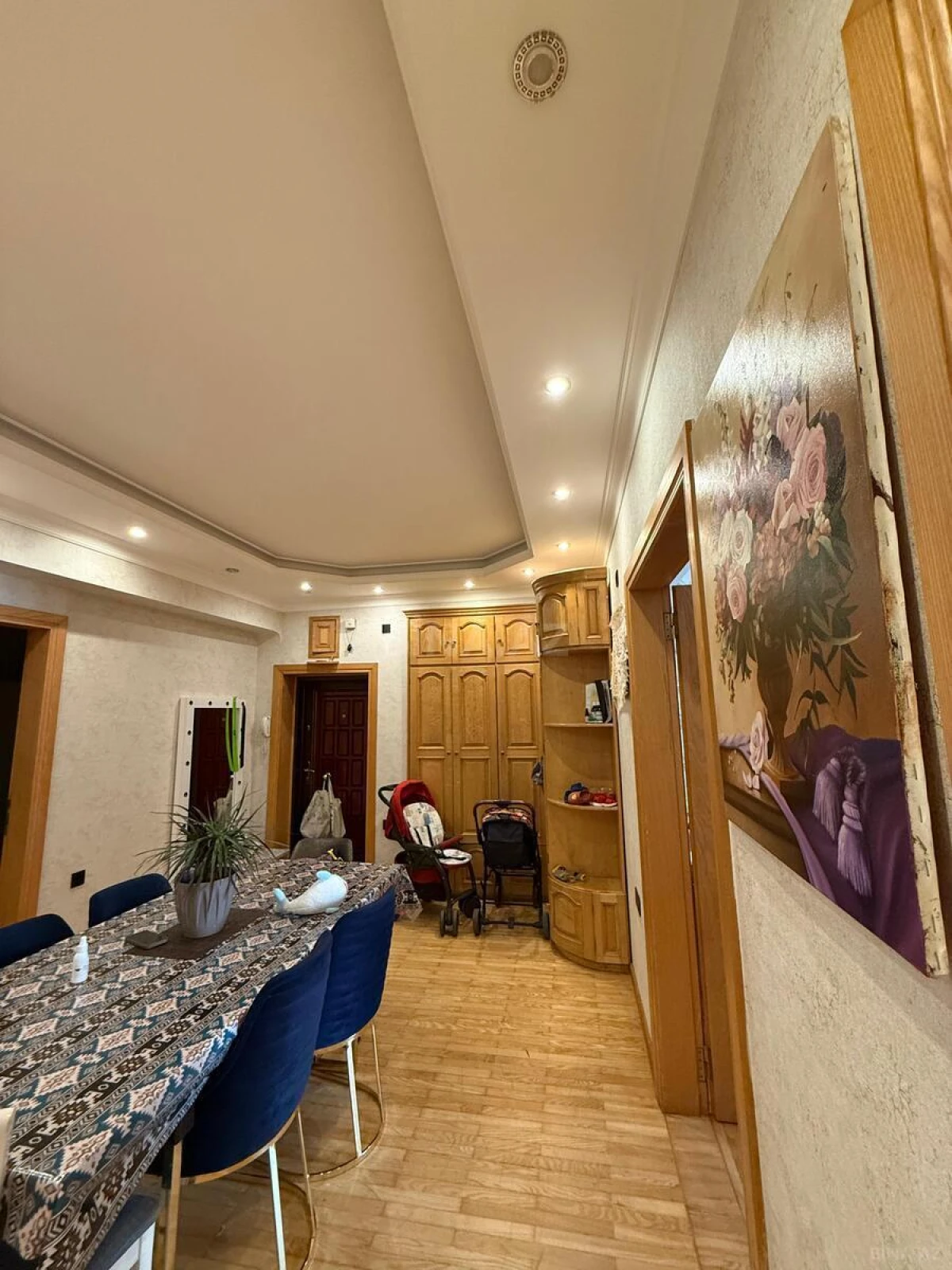 Satılır 4 otaqlı mənzil 115 m²