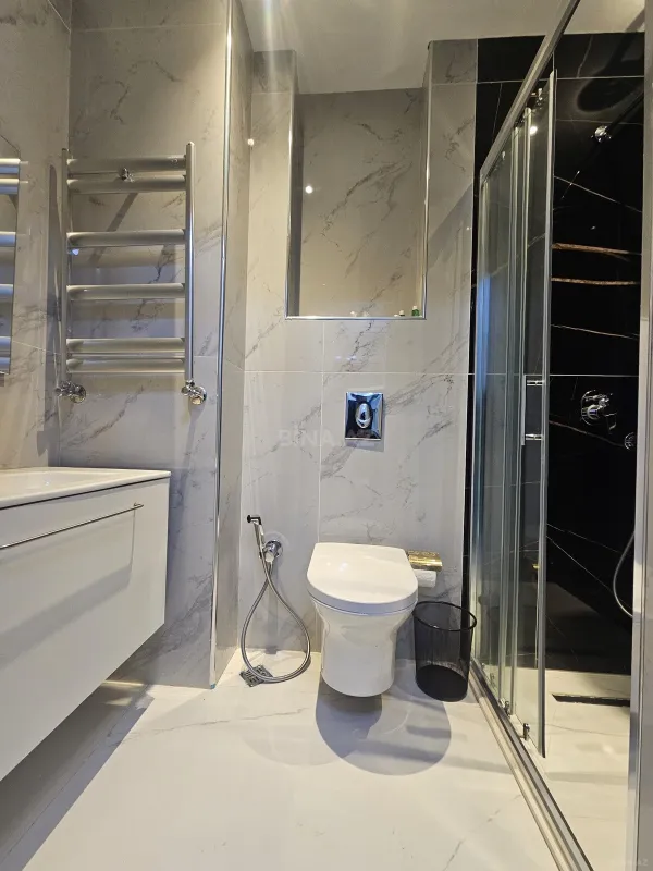 Kirayə verilir 2 otaqlı mənzil 50 m²