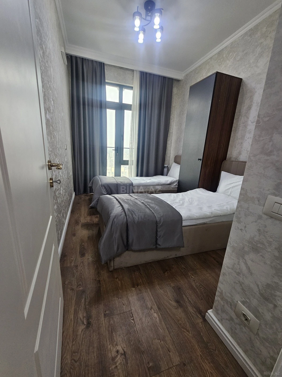 Kirayə verilir 2 otaqlı mənzil 50 m²