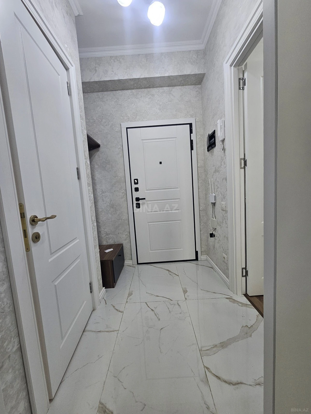 Kirayə verilir 2 otaqlı mənzil 50 m²