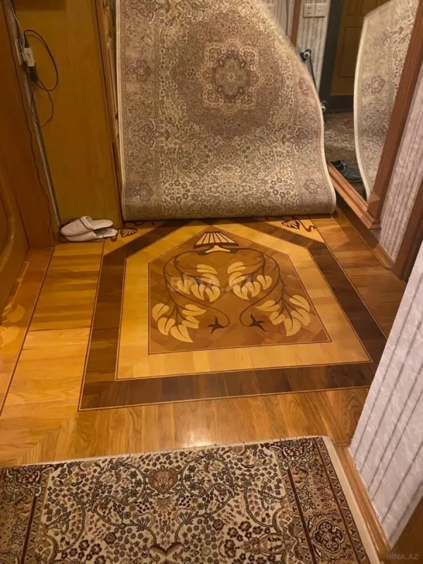 Kirayə verilir 4 otaqlı mənzil 100 m²