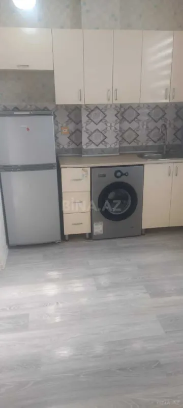 Kirayə verilir 2 otaqlı mənzil 70 m²