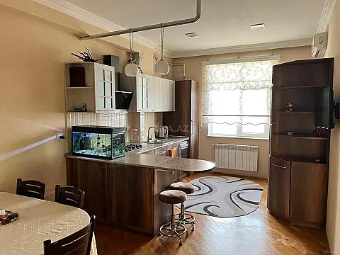 Satılır 2 otaqlı mənzil 50 m²