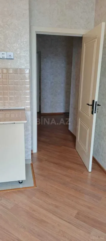 Satılır 2 otaqlı mənzil 79.6 m²