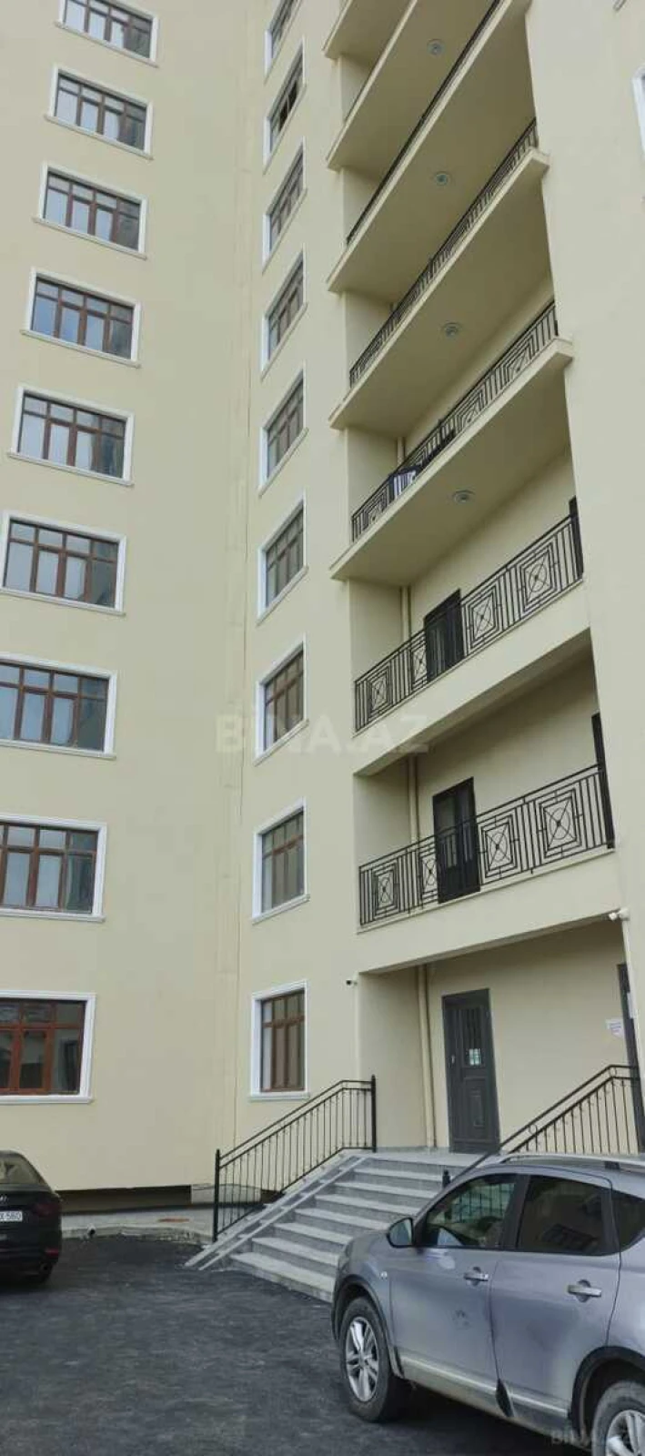 Satılır 2 otaqlı mənzil 79.6 m²