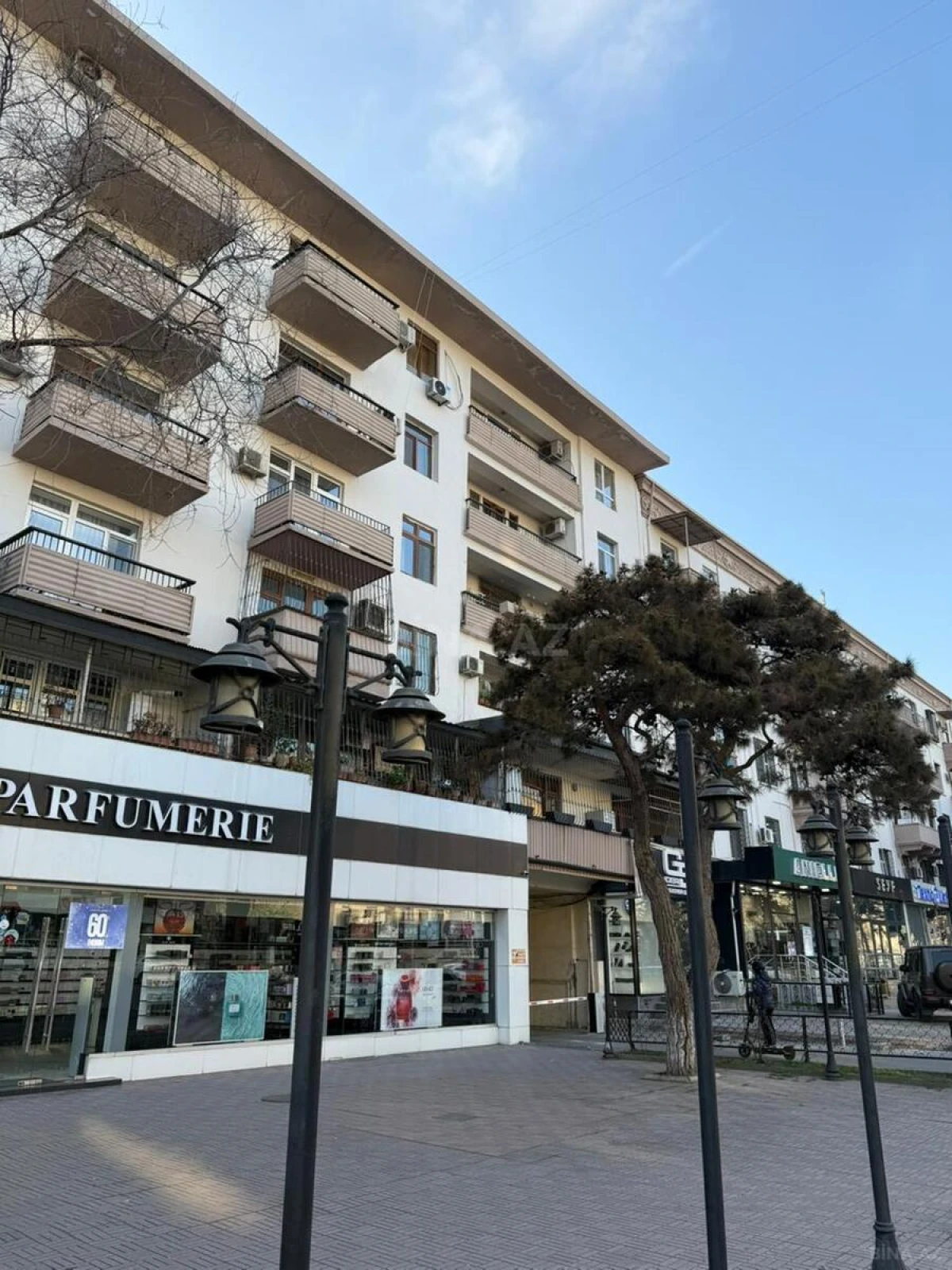 Satılır 2 otaqlı mənzil 45 m²