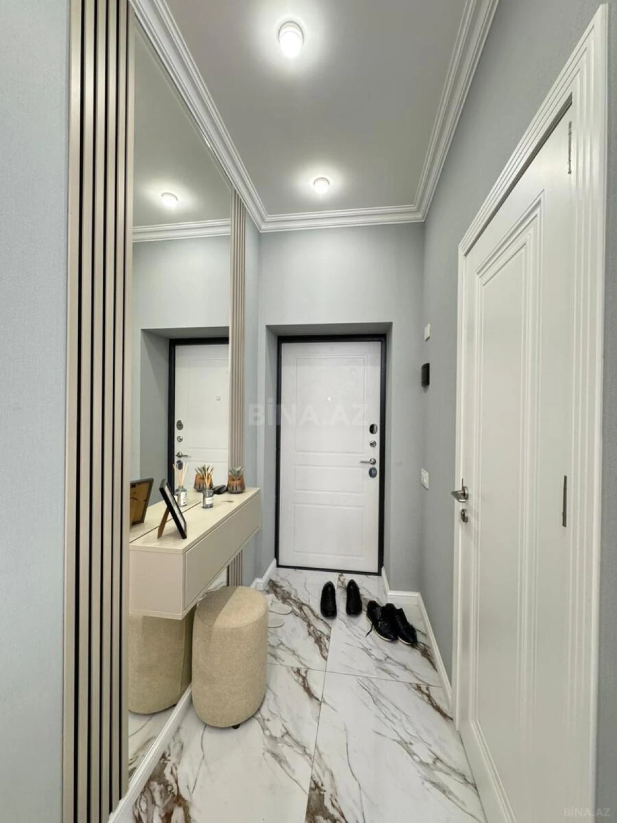 Satılır 2 otaqlı mənzil 45 m²