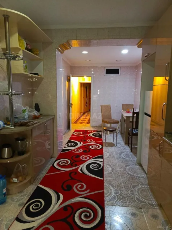 Satılır 3 otaqlı mənzil 100 m²