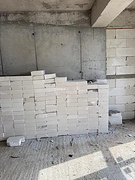 Satılır 3 otaqlı mənzil 124 m²