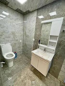 Kirayə verilir 2 otaqlı həyət evi 59 m²