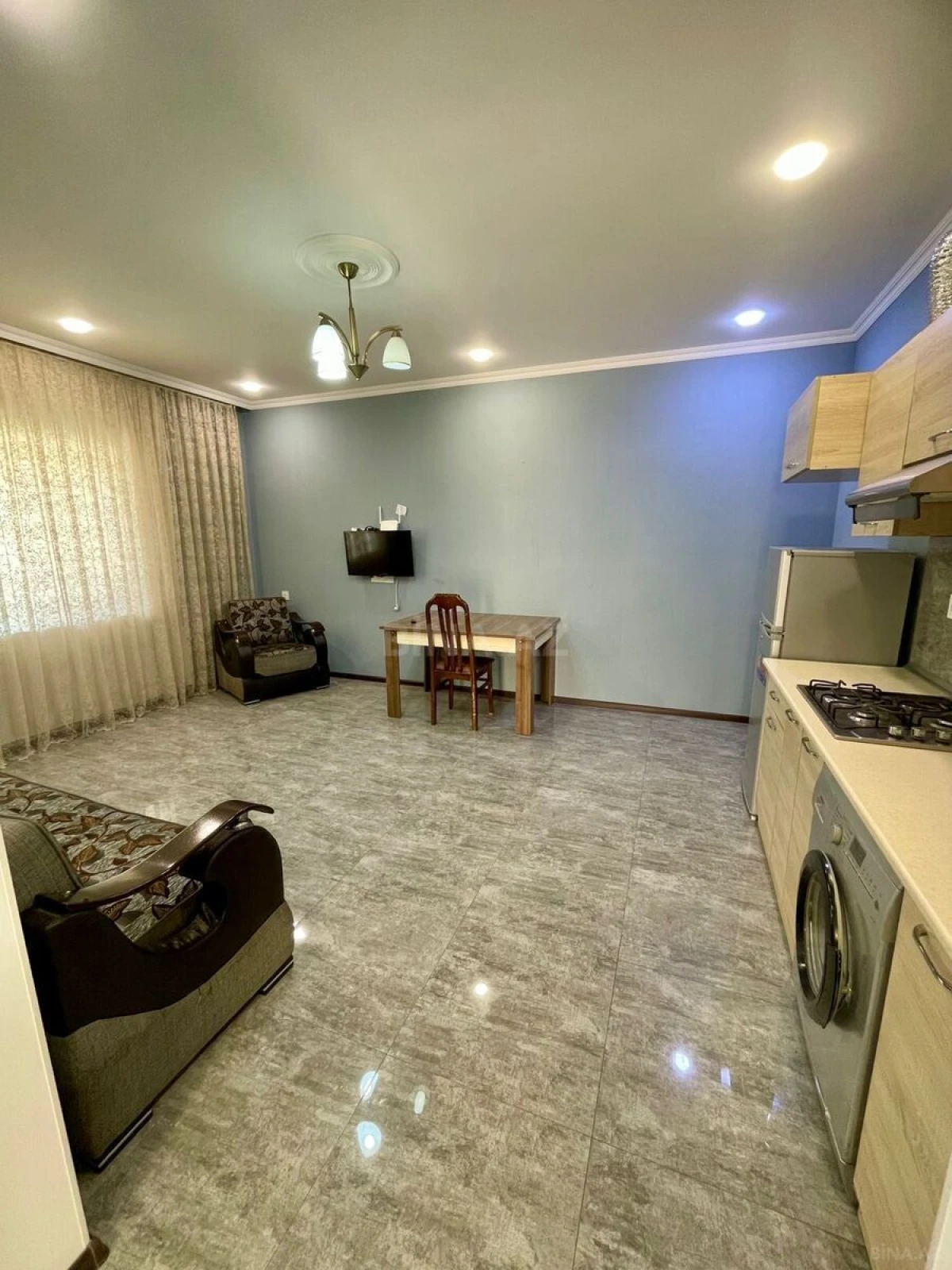 Kirayə verilir 2 otaqlı həyət evi 59 m²