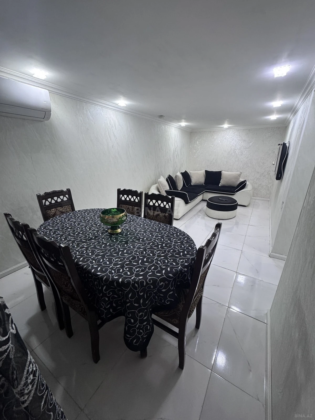 Kirayə verilir 2 otaqlı həyət evi 75 m²