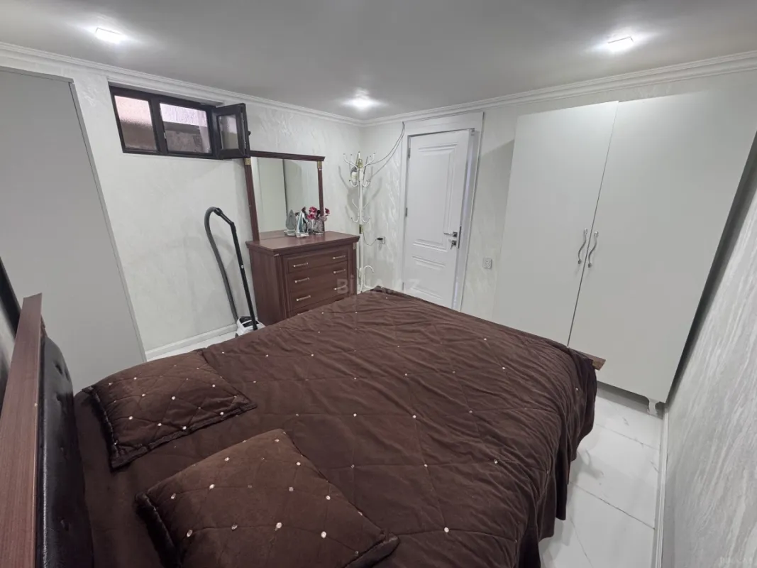 Kirayə verilir 2 otaqlı həyət evi 75 m²