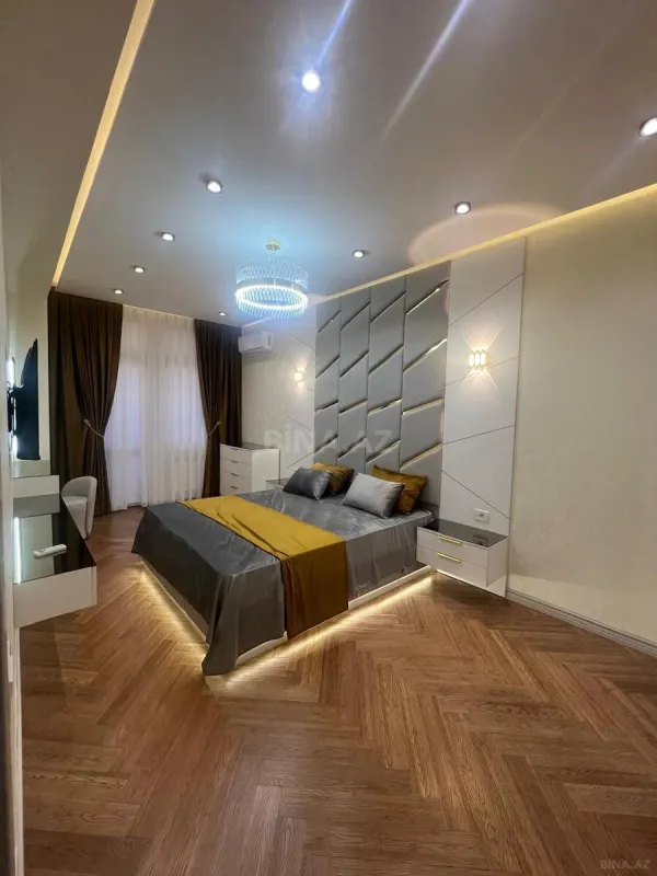 Satılır 3 otaqlı mənzil 108 m²