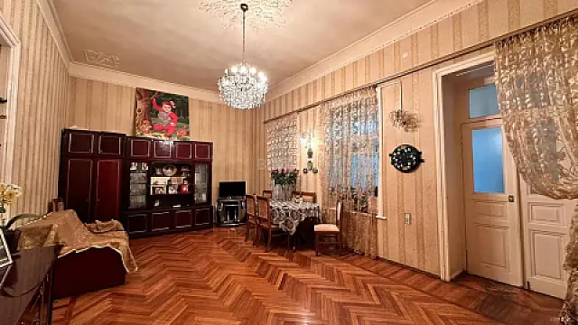 Satılır 3 otaqlı mənzil 120 m² — Bakı, Xətai m/s yanı 3 otaq 120.00 m²