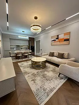 Satılır 3 otaqlı mənzil 110 m²