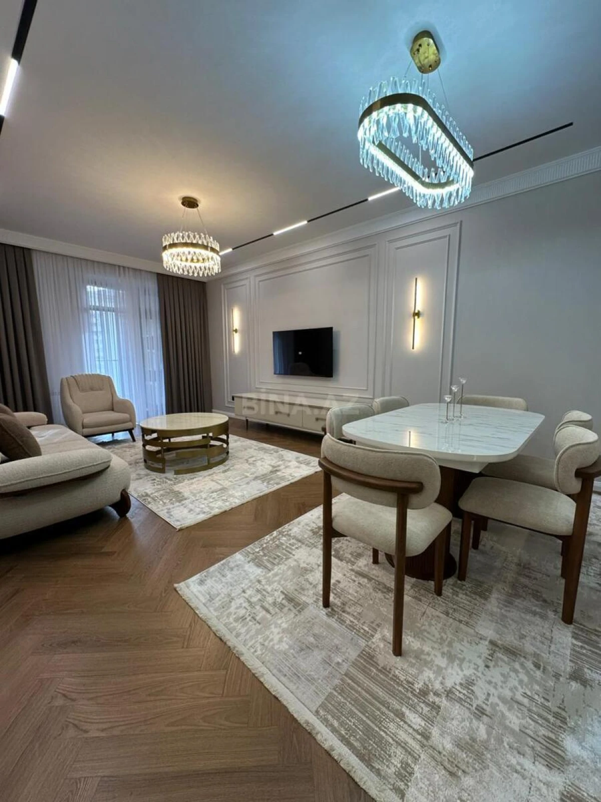 Satılır 3 otaqlı mənzil 110 m²