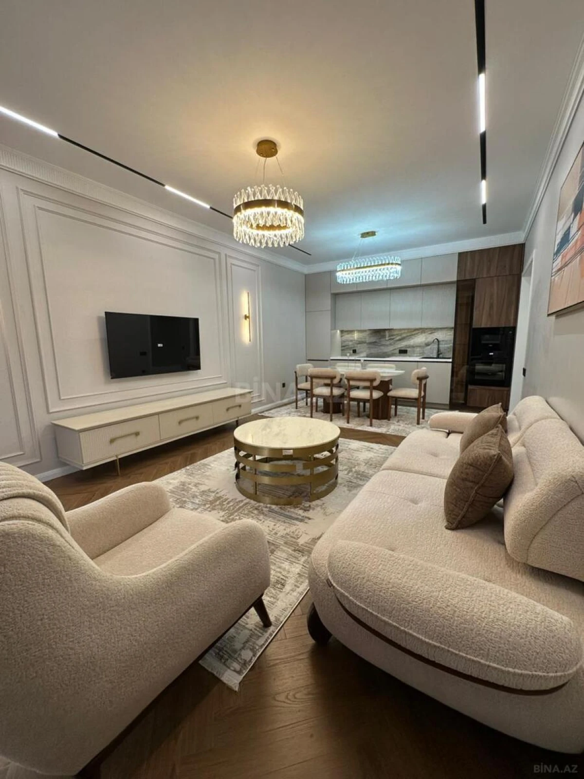 Satılır 3 otaqlı mənzil 110 m²