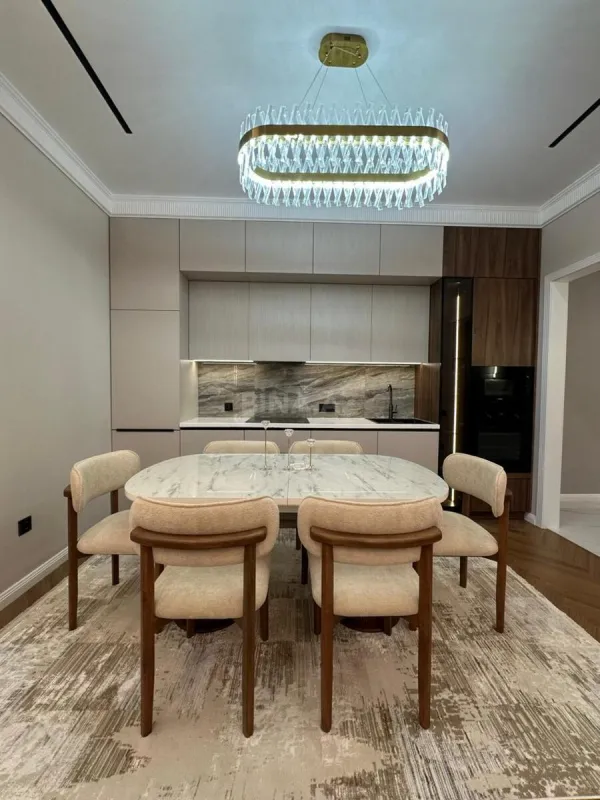 Satılır 3 otaqlı mənzil 110 m²