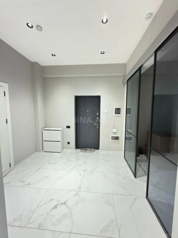 Kirayə verilir 2 otaqlı mənzil 72 m²