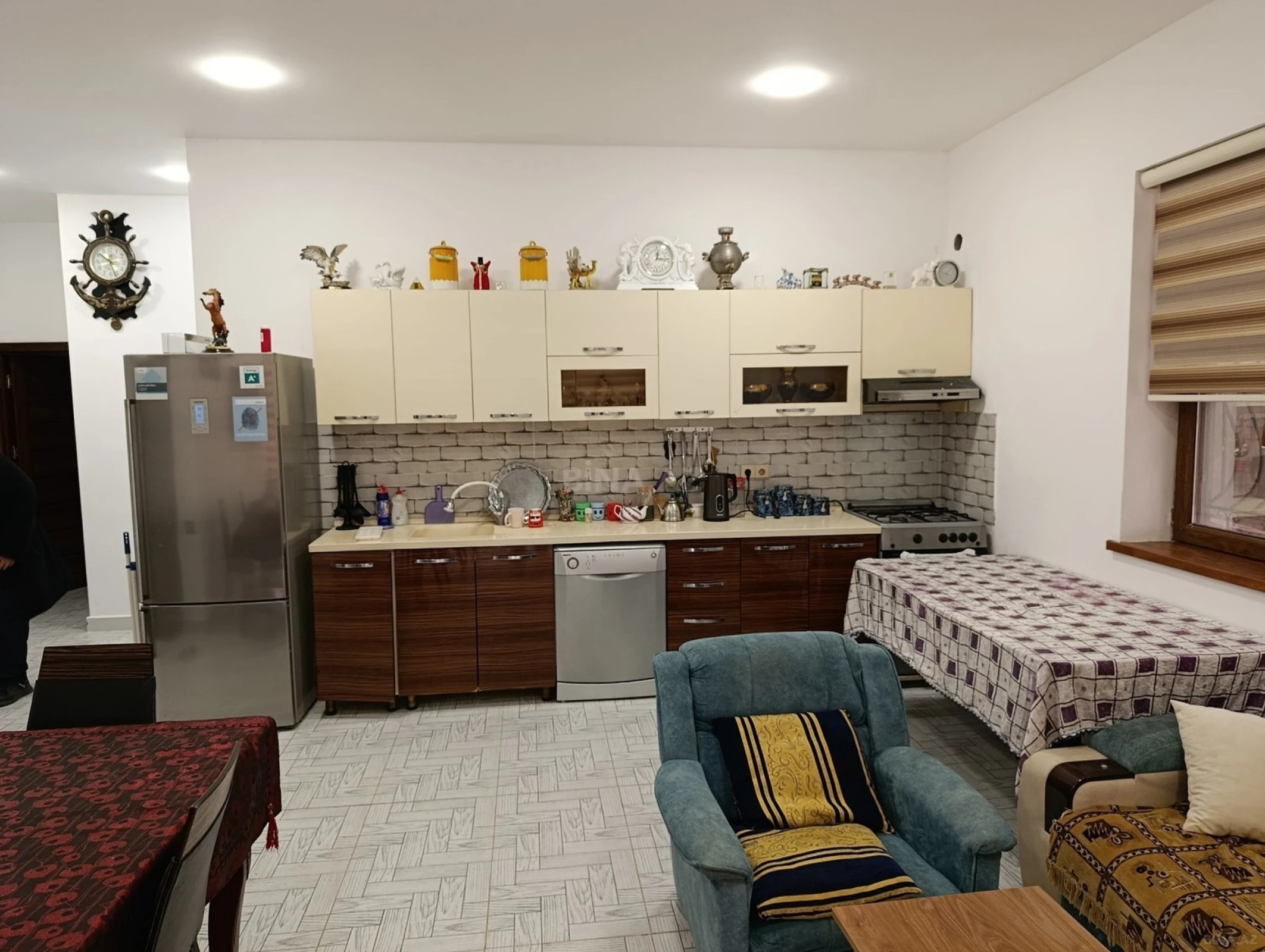 Satılır 5 otaqlı həyət evi 120 m²