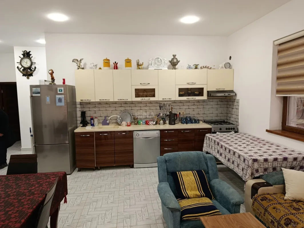 Satılır 5 otaqlı həyət evi 120 m²