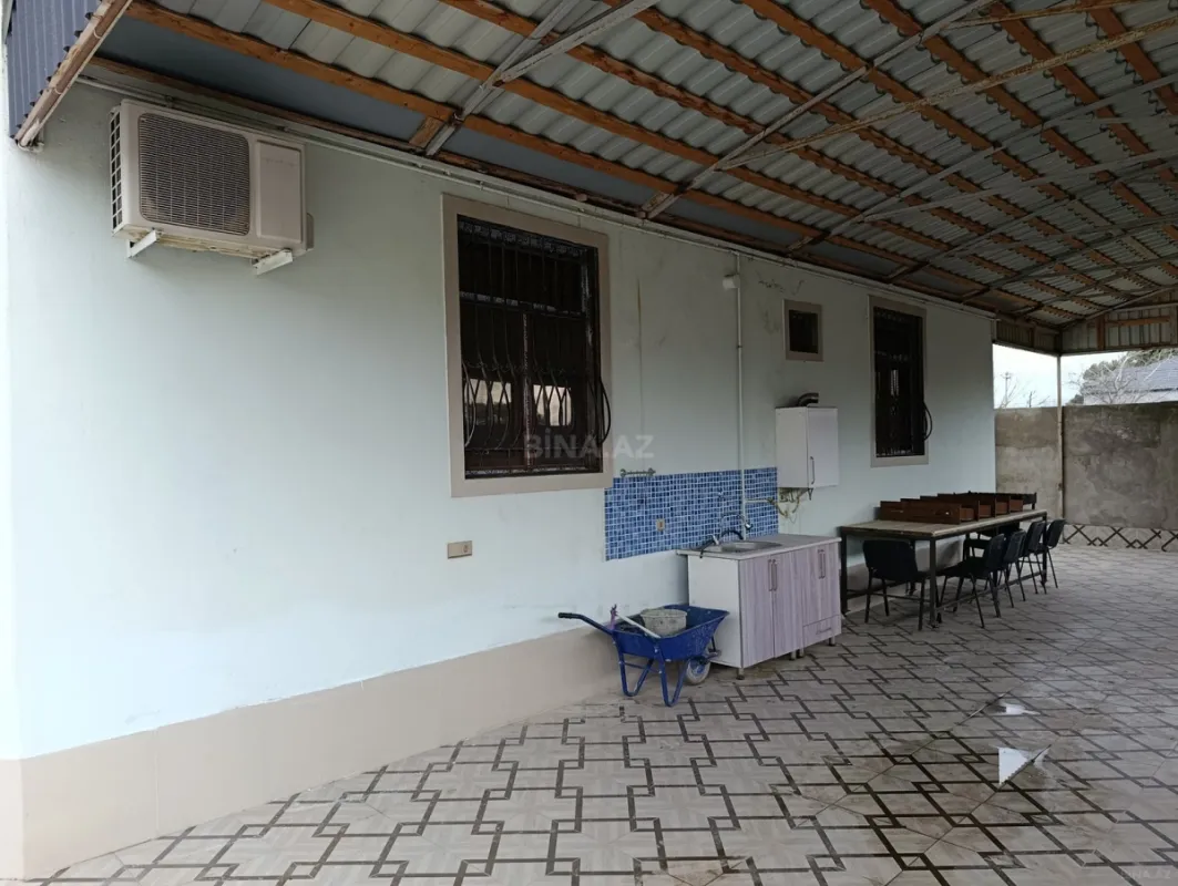 Satılır 5 otaqlı həyət evi 120 m²