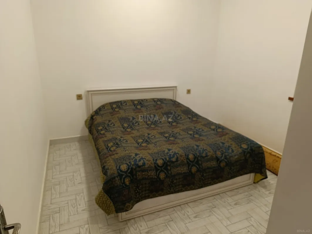 Satılır 5 otaqlı həyət evi 120 m²