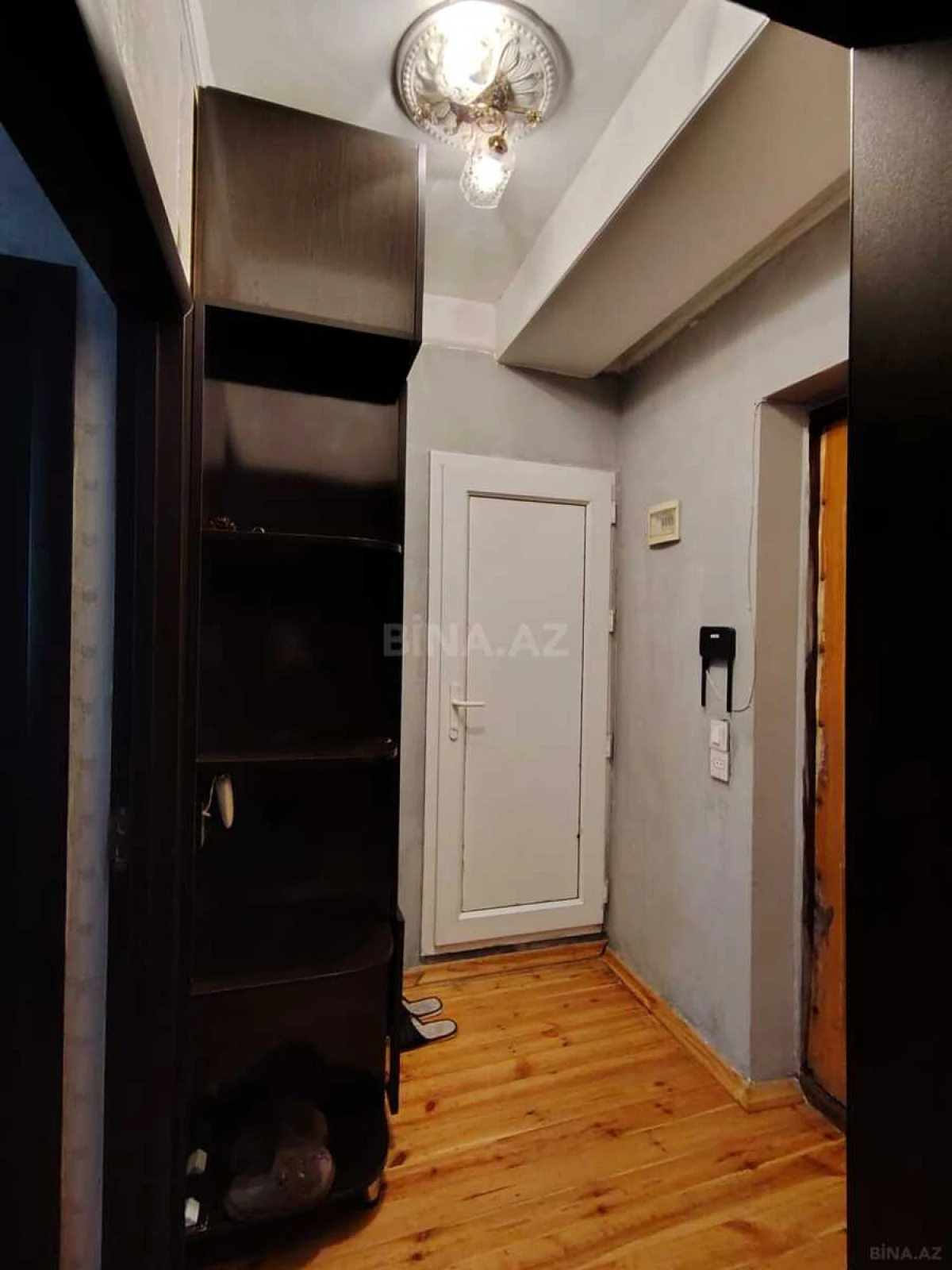 Satılır 2 otaqlı mənzil 43 m²