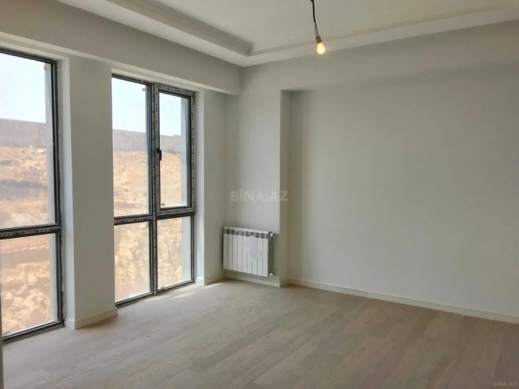 Satılır 2 otaqlı mənzil 62 m²